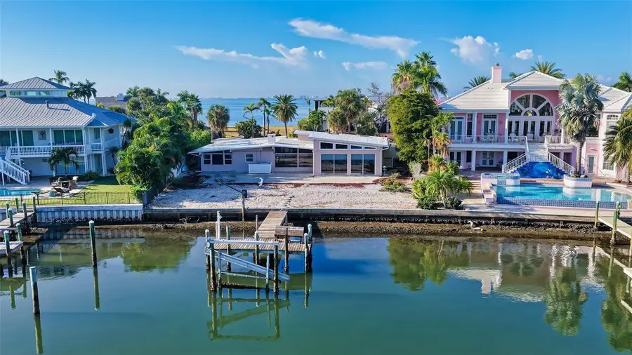 355 S Shore Drive, Sarasota, FL 34234 - #3