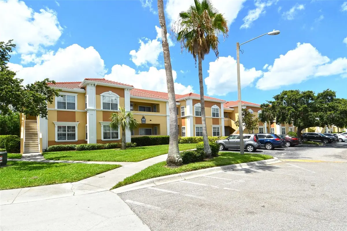 1010 Villagio Circle #201, Sarasota, FL 34237 - #1