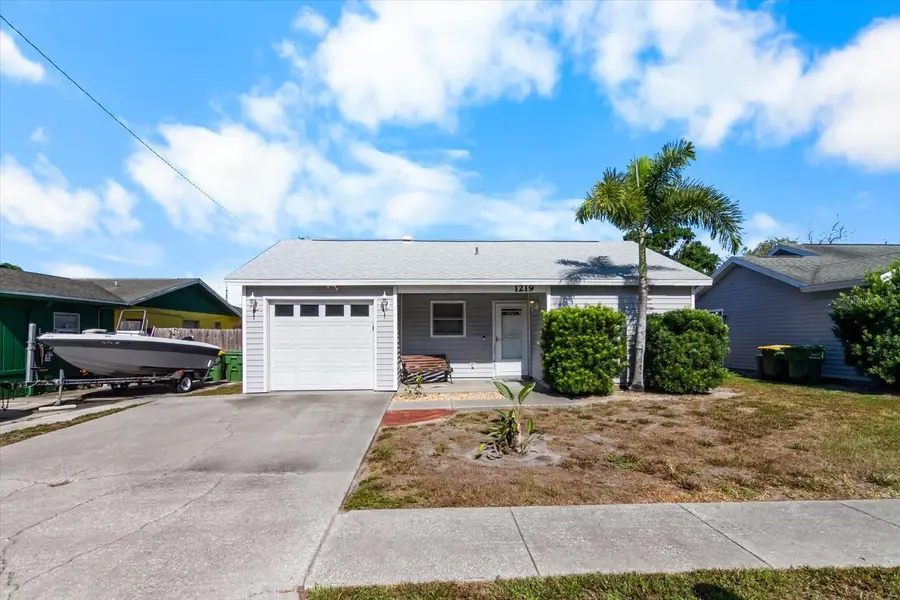 1219 Mackeral Avenue, Sarasota, FL 34237 - #3