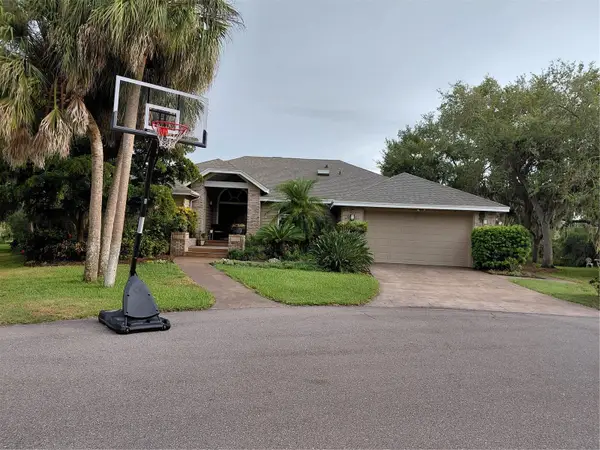 4424 Friar Tuck Lane, SARASOTA, FL 34232