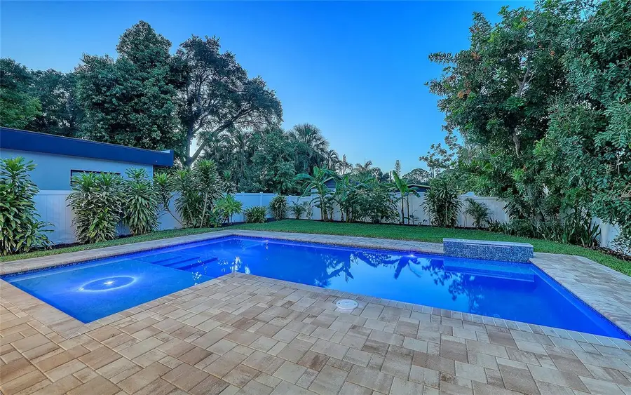 2483 Bay Street, Sarasota, FL 34237 - #3