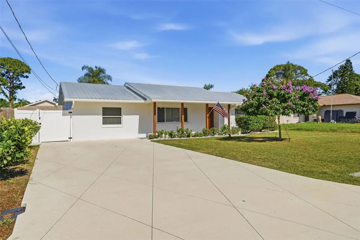 2600 Cambridge Drive, Sarasota, FL 34232 - #1