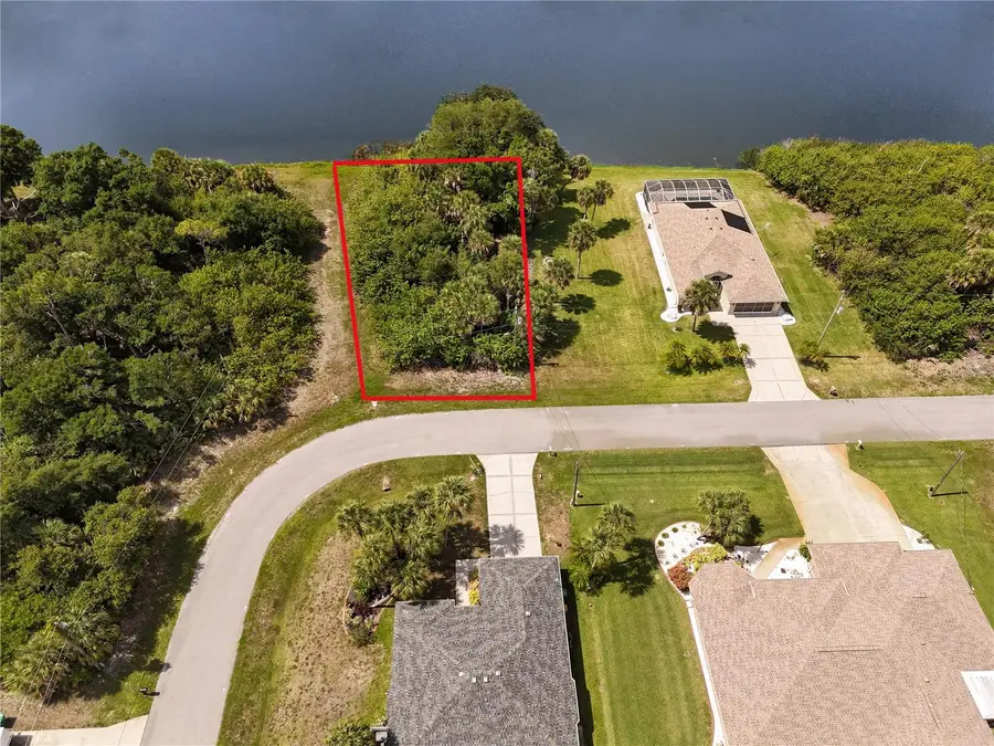123 Garland Way, Rotonda West, FL 33947 - #3