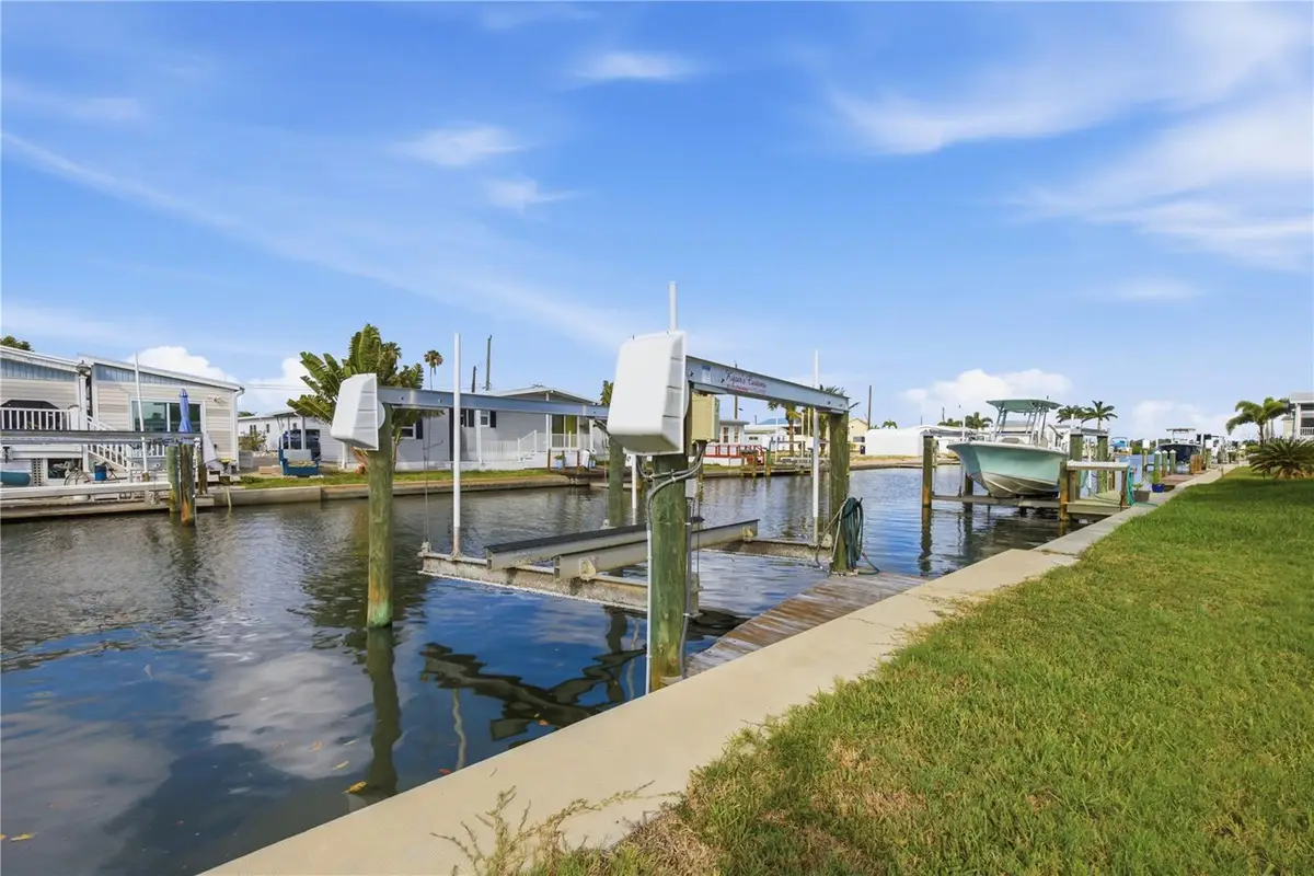 264 Jamaica Drive, Palmetto, FL 34221 - #1
