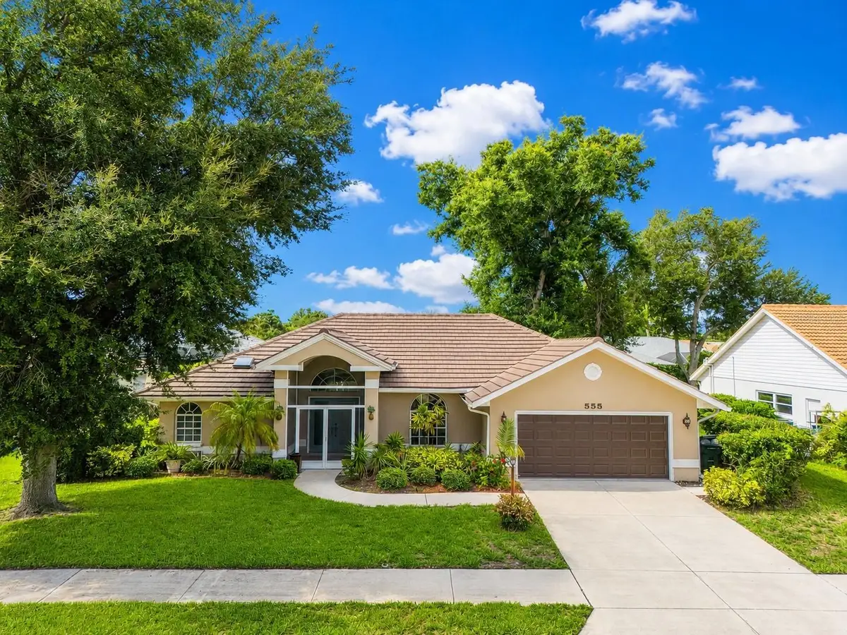 555 Park Estates Square, Venice, FL 34293 - #1