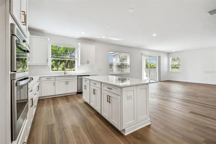 7571 Hawkstone Drive, Sarasota, FL 34241 - #2