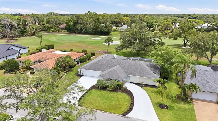 3900 Torrey Pines Boulevard, Sarasota, FL 34238 - #2