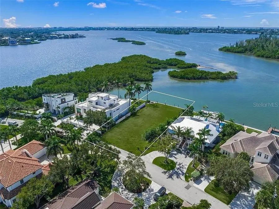 1386 Tangier Way, Sarasota, FL 34239 - #3