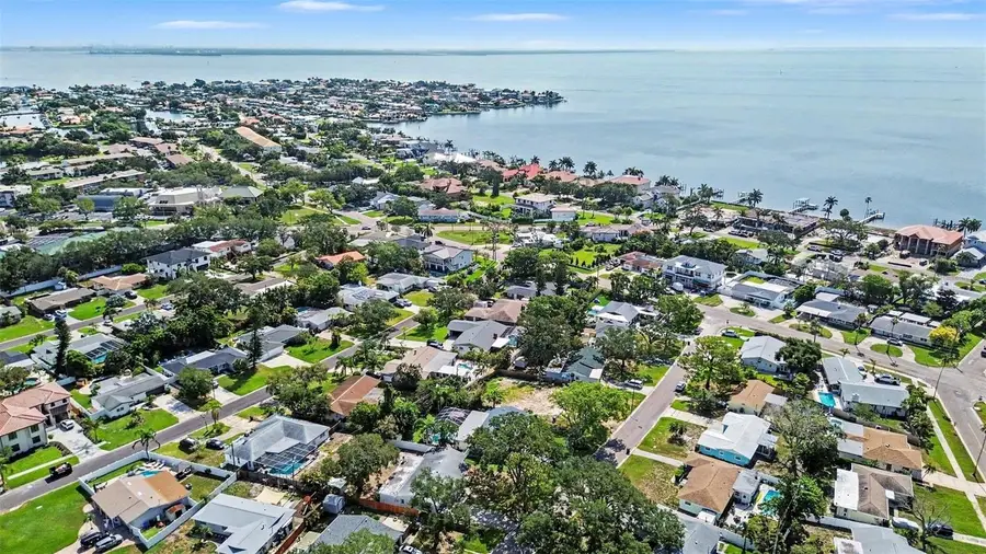 1737 Colorado Avenue Ne, Saint Petersburg, FL 33703 - #3