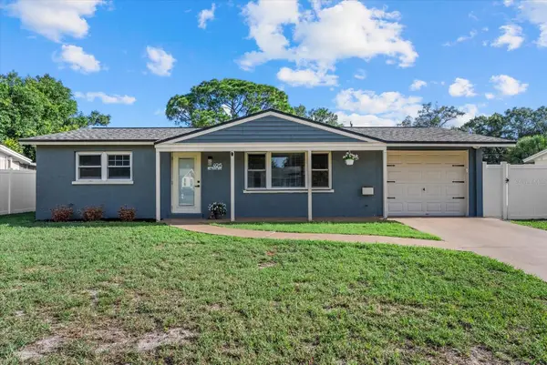 4915 Bell Meade Drive, SARASOTA, FL 34232