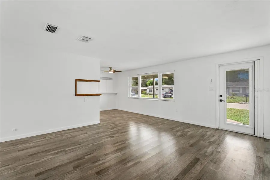 4915 Bell Meade Drive, Sarasota, FL 34232 - #3