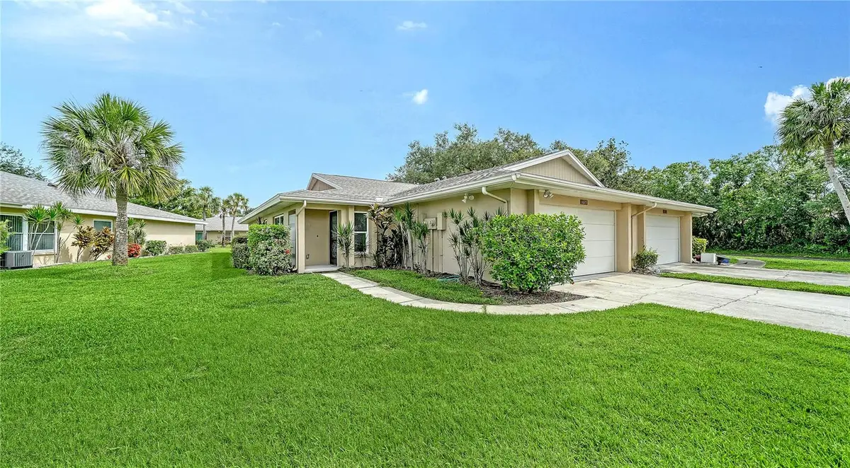 5689 Evergreen Drive #18, Sarasota, FL 34233 - #1