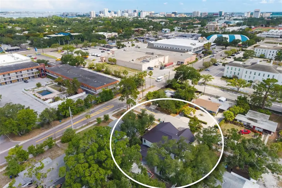 2114 Floyd Street, Sarasota, FL 34239 - #3