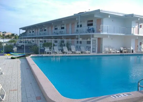 908 Villas Drive #68, VENICE, FL 34285