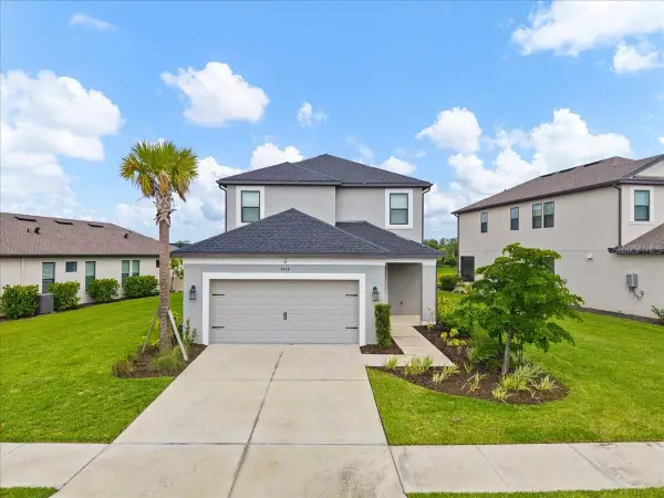 9016 Tequila Sunrise Drive, SARASOTA, FL 34241