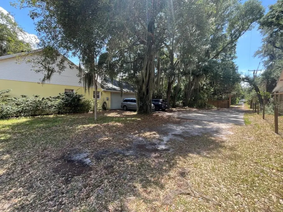310 Clayton Road, Auburndale, FL 33823 - #3
