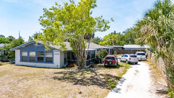 2034 Pine Terrace, SARASOTA, FL 34231