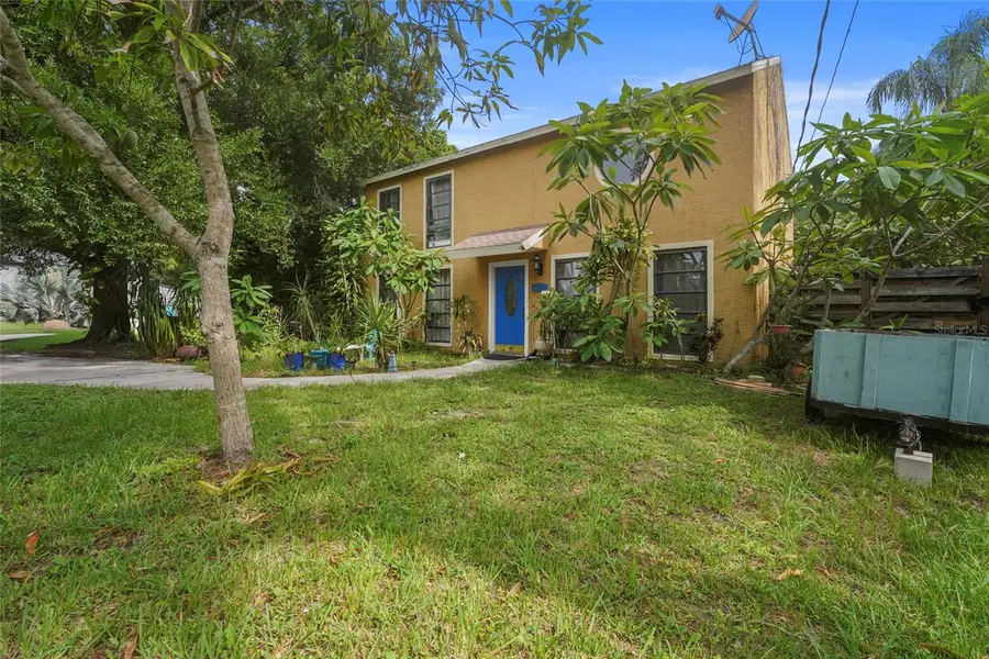 3153 Maiden Lane, Sarasota, FL 34231 - #2