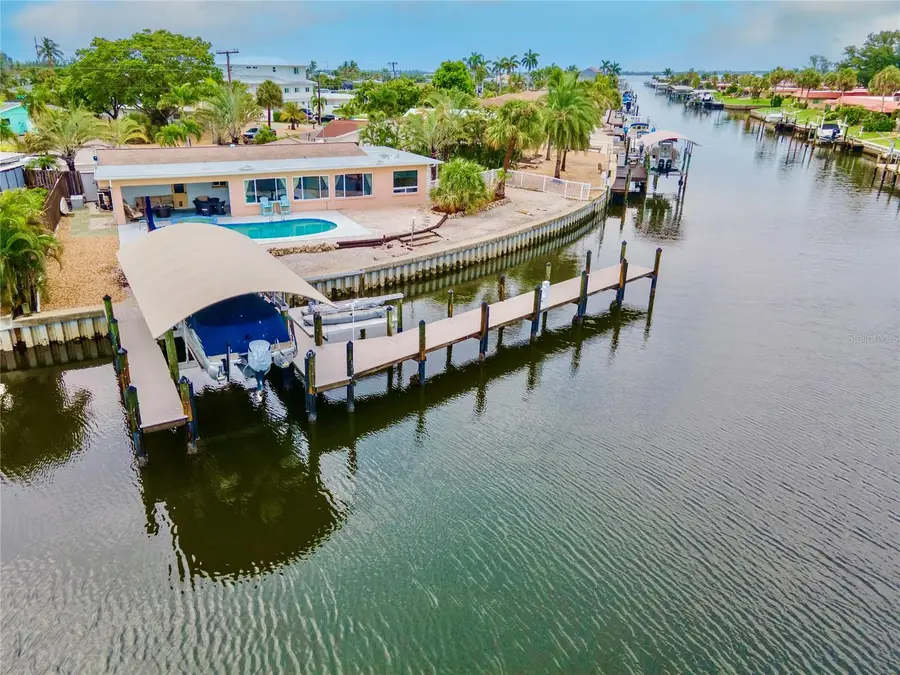 4223 Royal Palm Drive, Bradenton, FL 34210 - #3