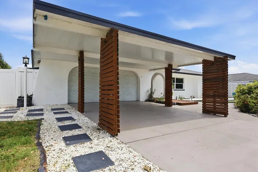 3615 Egerton Circle, Sarasota, FL 34233 - #3