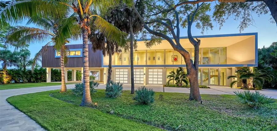 4123 Bay Shore Road, Sarasota, FL 34234 - #2