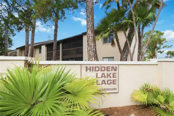 2752 Hidden Lake Boulevard #C, SARASOTA, FL 34237