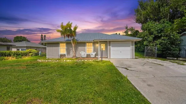 4321 3rd Avenue W, PALMETTO, FL 34221