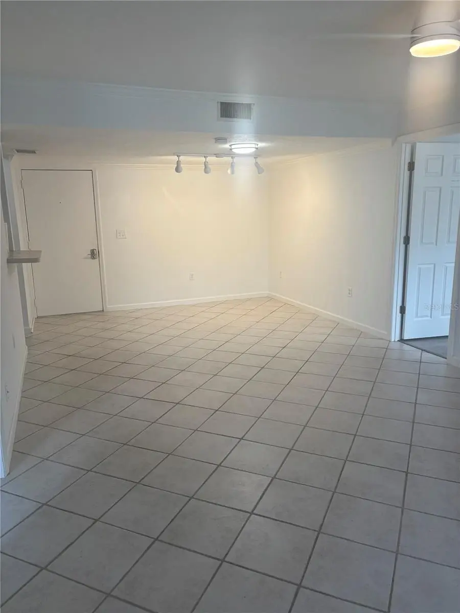 503 Albee Farm Road #B28, Venice, FL 34285 - #3