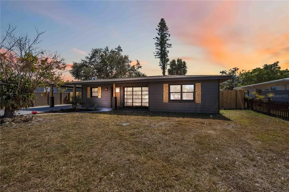2770 Wood Street, Sarasota, FL 34237 - #1