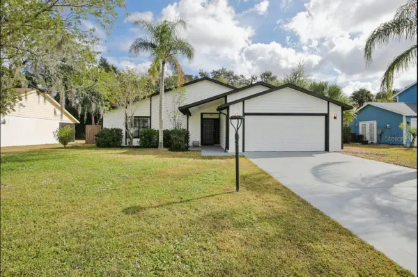 665 Eastpointe Parkway, SARASOTA, FL 34232