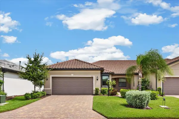7653 Summerland Cove, BRADENTON, FL 34202