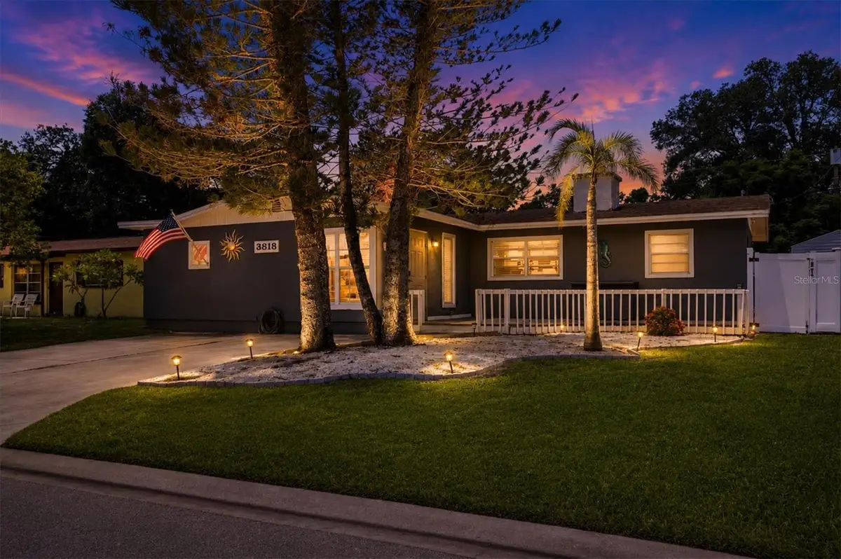 3818 Buckeye Circle, Sarasota, FL 34232 - #1