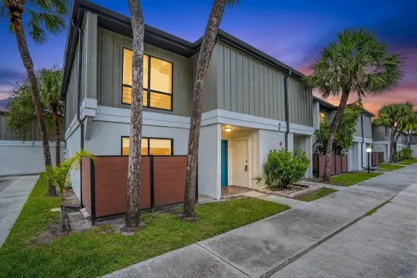 4001 Beneva Road #310, SARASOTA, FL 34233