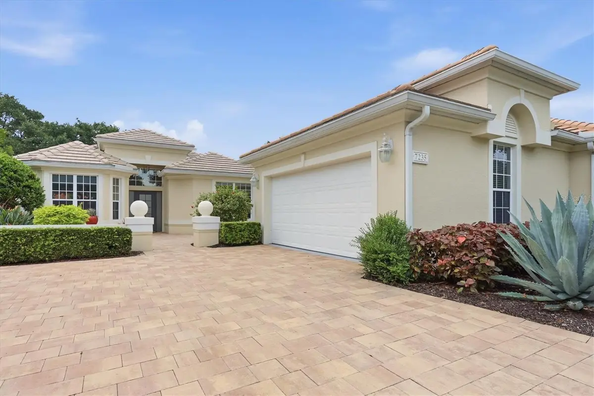 7235 Kensington Court, Manatee, FL 34201 - #1