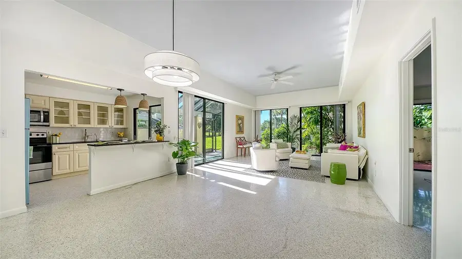 2761 Horseshoe Court #Q4, Sarasota, FL 34235 - #3