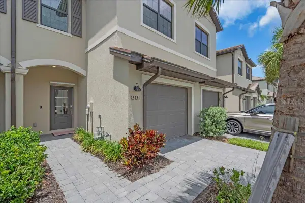 15131 Sunny Day Drive, BRADENTON, FL 34211