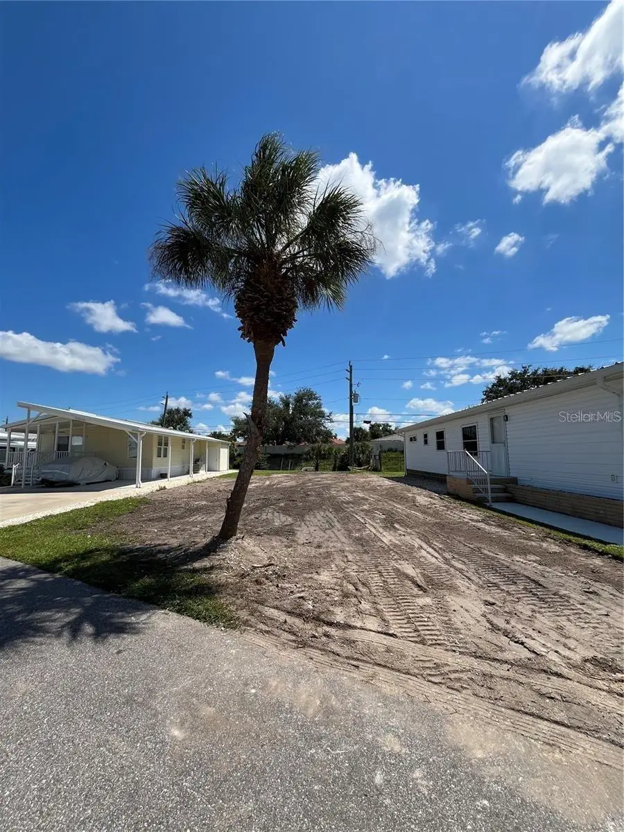 845 S Green Circle, Venice, FL 34285 - #2