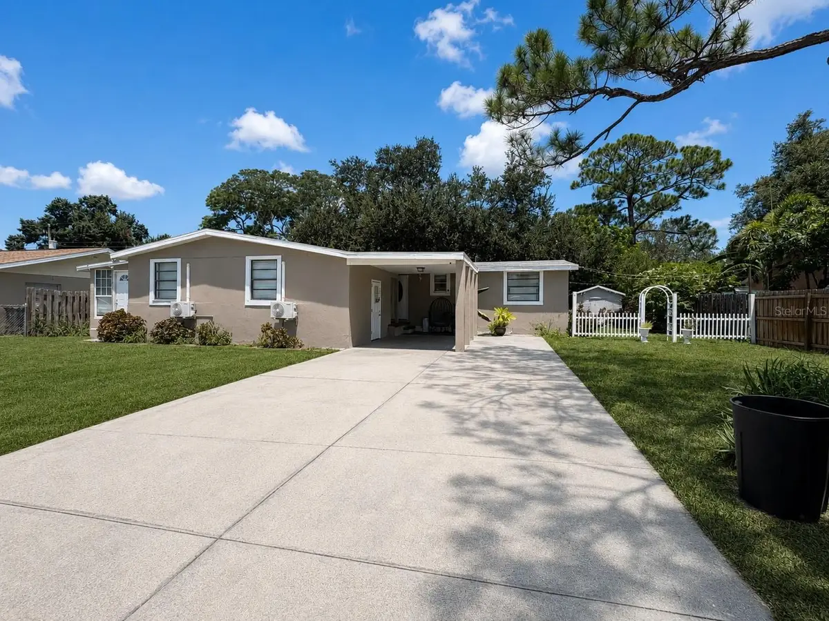 603 60th Avenue W, Bradenton, FL 34207 - #1