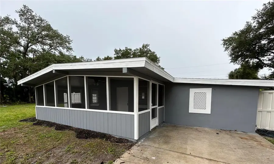 1411 24th Avenue E, Bradenton, FL 34208 - #3