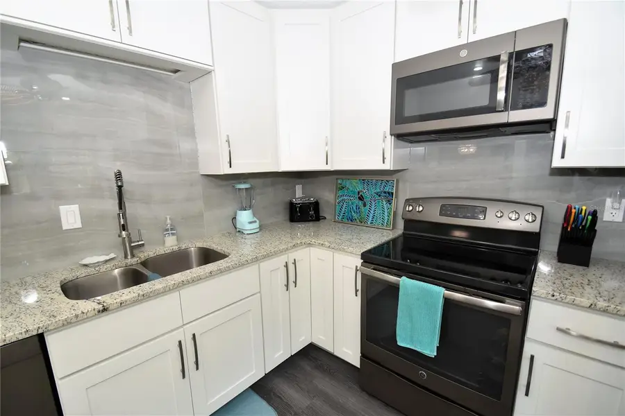 1647 Brookhouse Court #BR146, Sarasota, FL 34231 - #3
