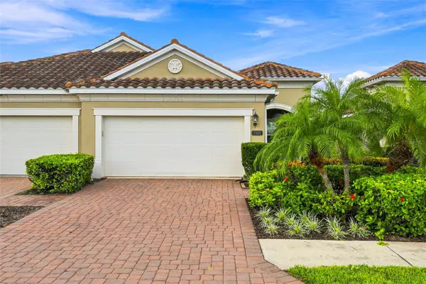 7201 Vista Bella Drive, BRADENTON, FL 34209