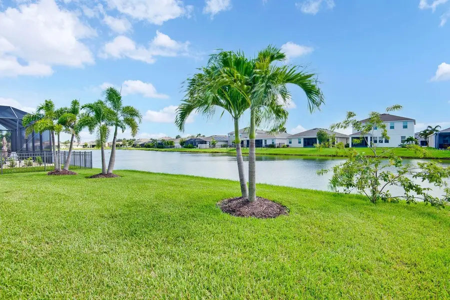 6435 Devesta Loop, Palmetto, FL 34221 - #3