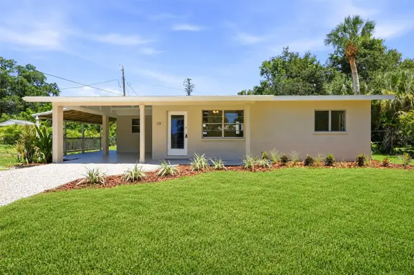 228 Stanford Road, VENICE, FL 34293