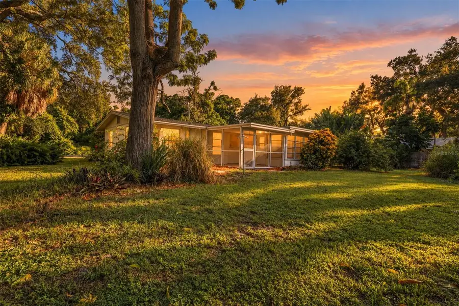 260 Shamrock Drive, Venice, FL 34293 - #2