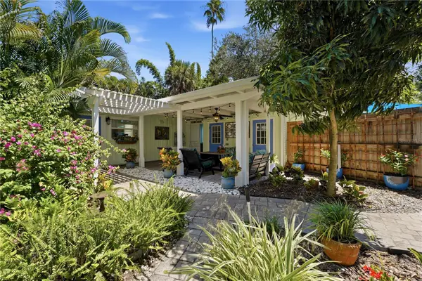 3424 Old Oak Drive, SARASOTA, FL 34239