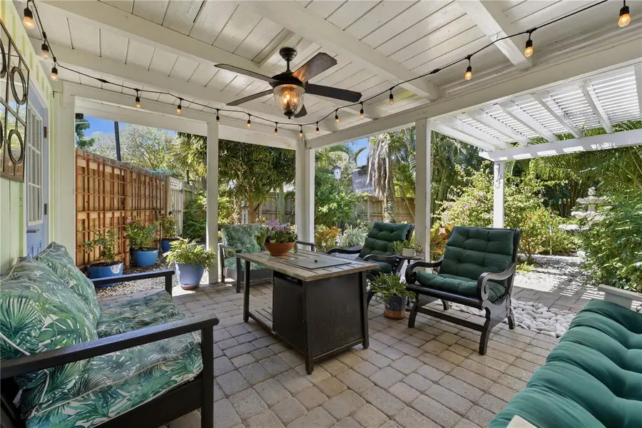3424 Old Oak Drive, Sarasota, FL 34239 - #3