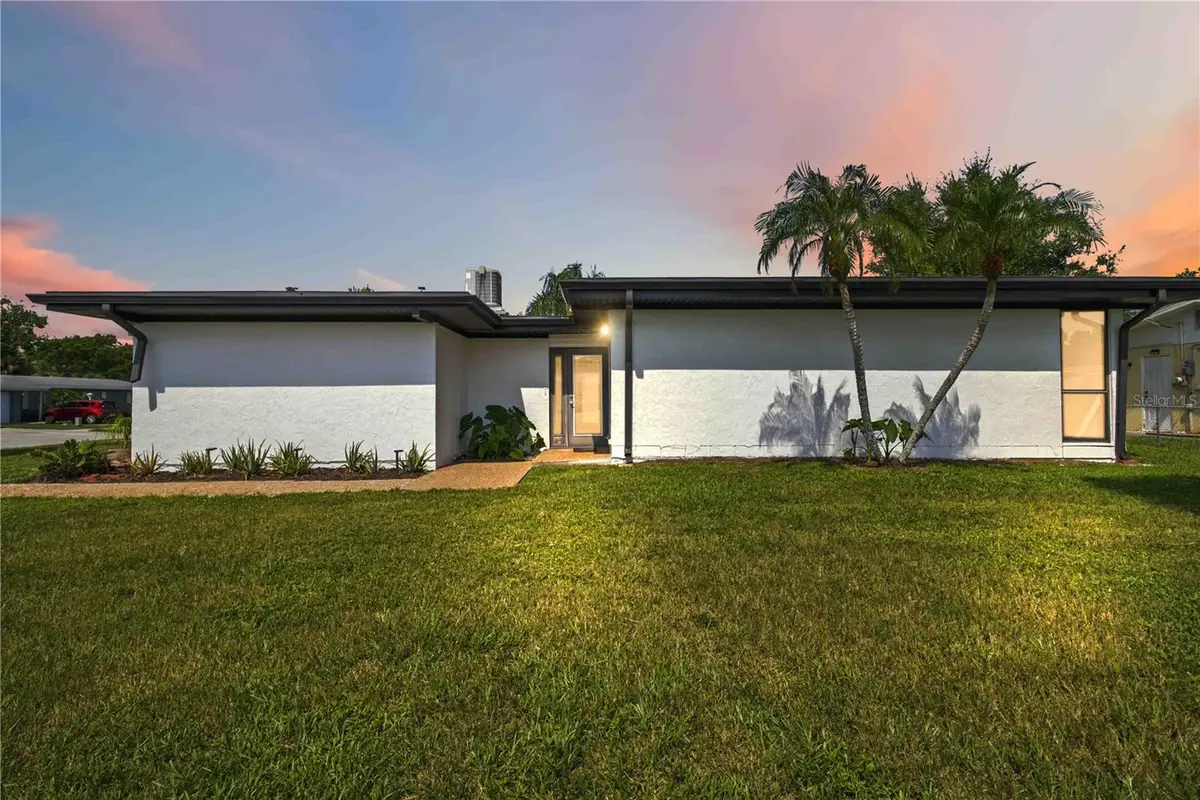 6332 Pauline Avenue, Sarasota, FL 34231 - #1