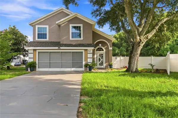 243 Oxford Road, DAVENPORT, FL 33896