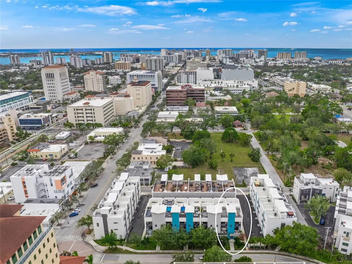 72 N School Avenue, Sarasota, FL 34237 - #1
