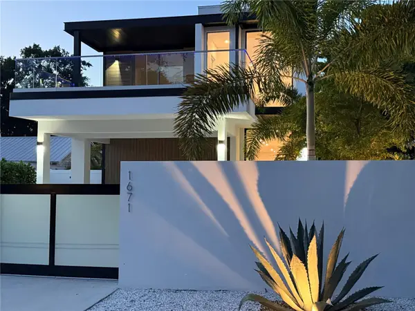 1671 Arlington Street, SARASOTA, FL 34239